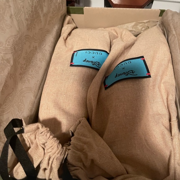 Authentic Gucci Disney Donald Duck Ace Sneaker brand new with COA & original box - Picture 3 of 12